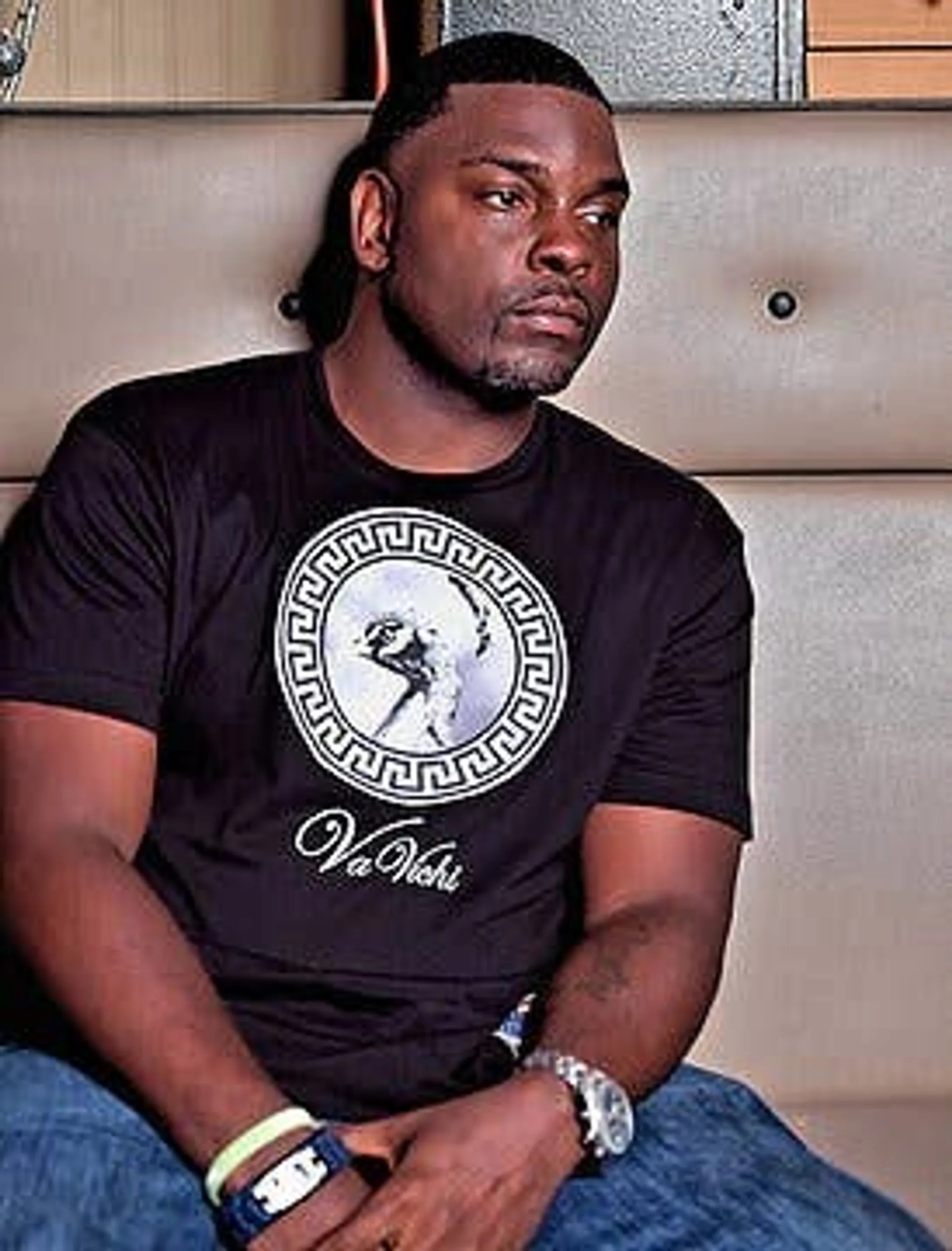 Men's VaVichi Peacock Portrait Ringer Tee